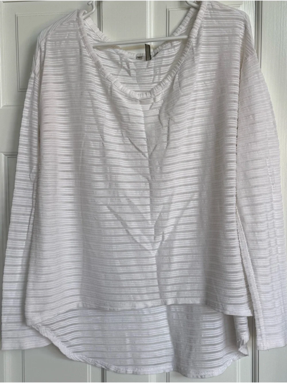 Guess White Textured Long-Sleeve Tee